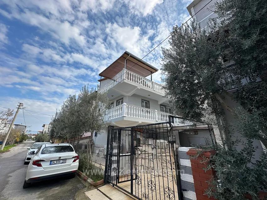 В Сеферихисаре Doğanbey Продается 4+1 Вилла В 500М От Моря