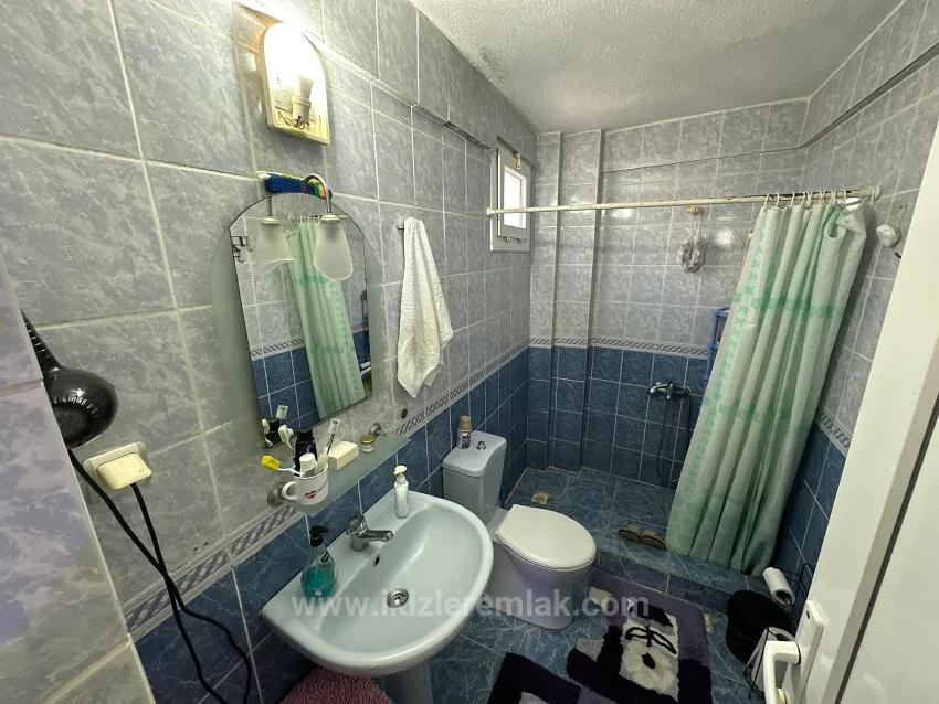 В Сеферихисаре Doğanbey Продается 4+1 Вилла В 500М От Моря