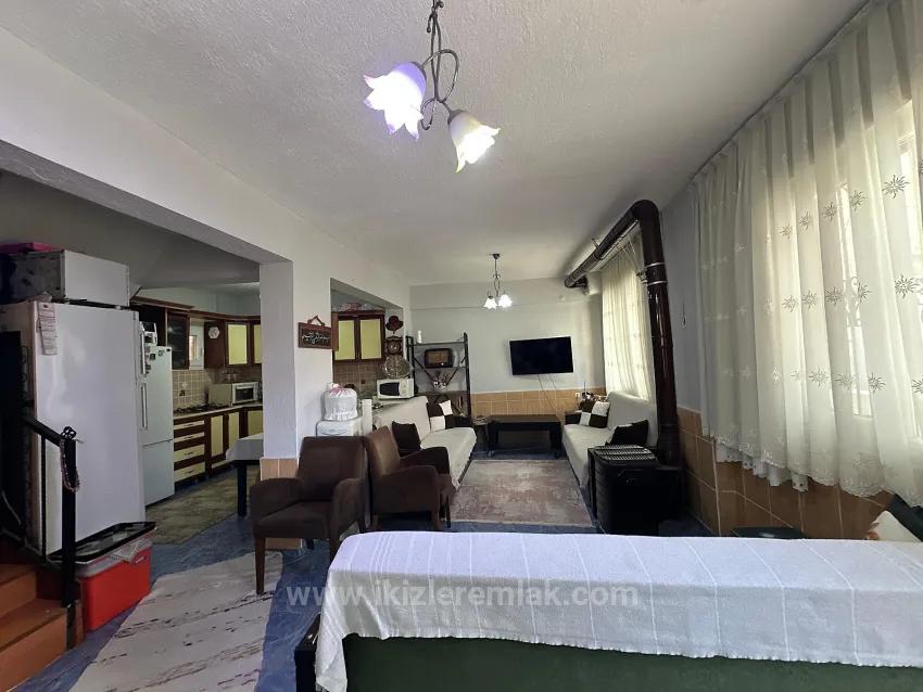В Сеферихисаре Doğanbey Продается 4+1 Вилла В 500М От Моря