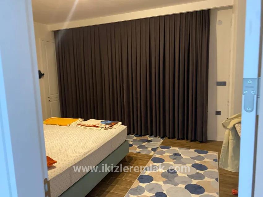 Сеферихисар Доганбей с морской стороны комплекса внутри комплекса с бассейном один отдельный дом