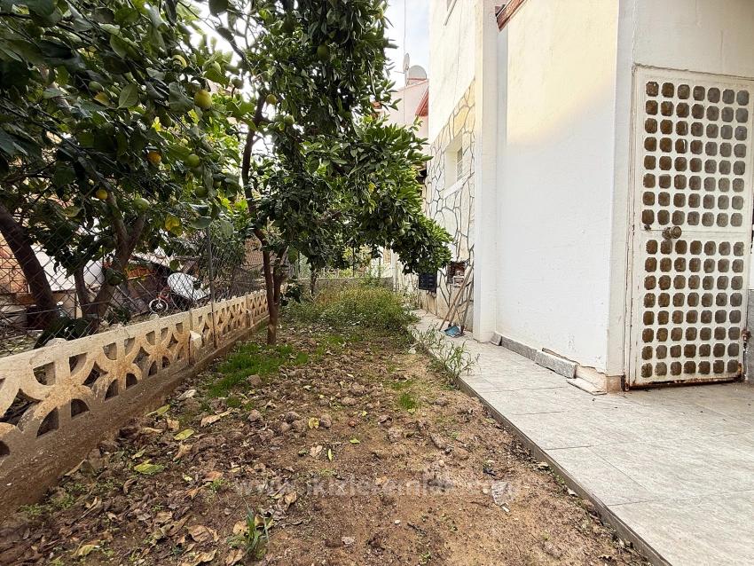 Срочная Продажа Виллы 3+1 С Большим Садом В Центре Сеферихисар Доганбей