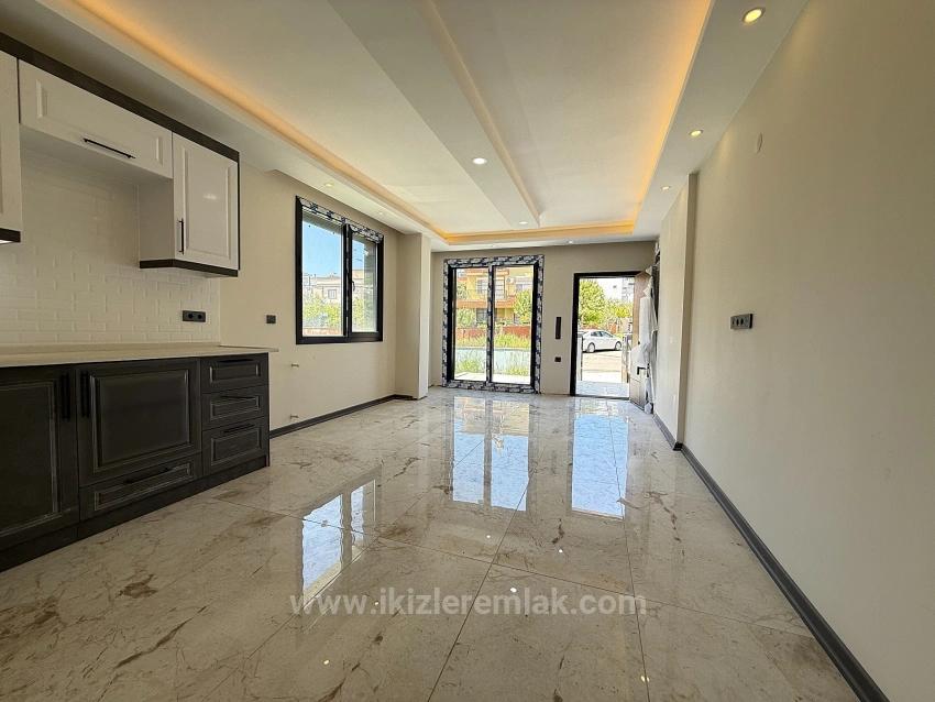 Продается Летний Дуплекс 2+1 С Большим Садом И Видом На Море В Районе Сеферихисар-Доганбей