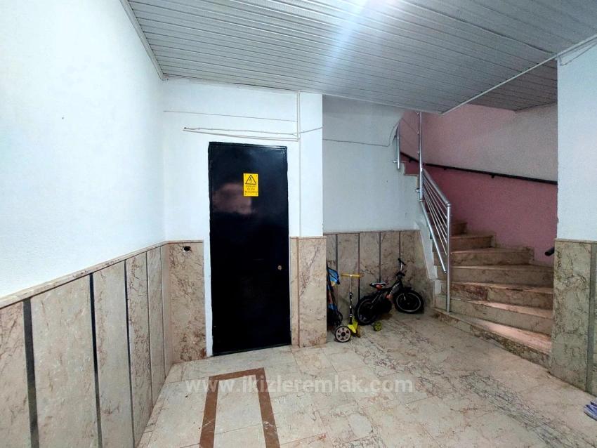 Квартира 2+1 На Среднем Этаже На Продажу В Центре Сеферихисар-Юркмез