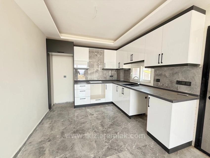 Вилла 3+1 С Видом На Море И Отдельным Садом На Продажу В Сеферихисаре Доганбей