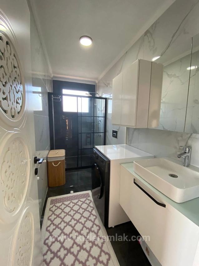 Отдельная Вилла 3+1 С Видом На Море И Бассейном На Продажу В Сеферихисаре Доганбей