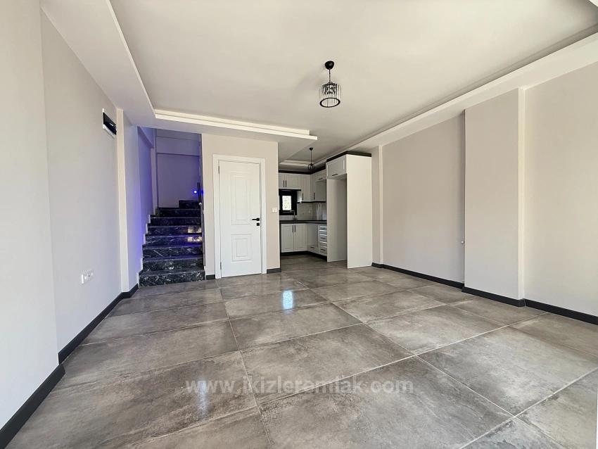 2+1 Совершенно Новый Дуплекс Летний Дом На Продажу В Центре Сеферихисара Доганбей