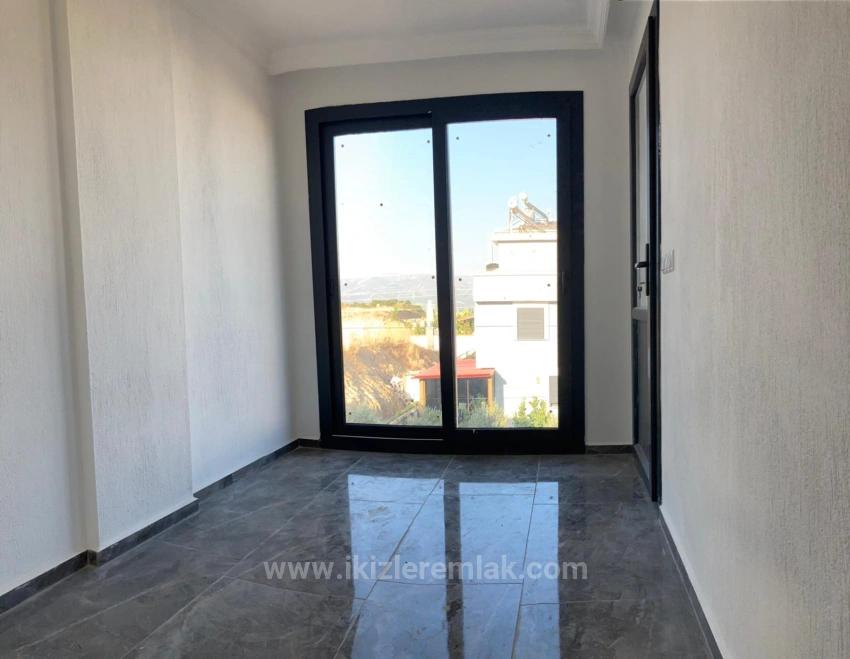 Полностью Отдельная Роскошная Вилла 3+1 На Продажу В Районе Сеферихисар-Доганбей