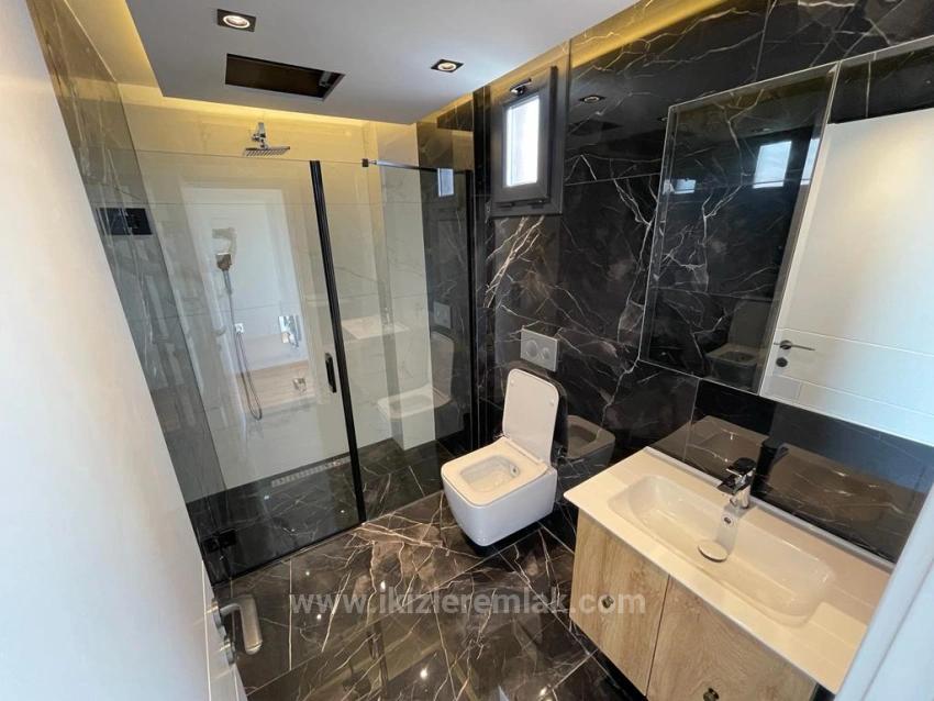 Роскошная Вилла Площадью 750 Квадратных Метров 4 + 2 С Частным Бассейном На Продажу В Измире, Сеферихисар Дюздже