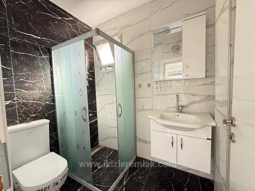 Новая Вилла 3 + 1 С Большим Садом На Продажу В Сеферихисар Доганбей