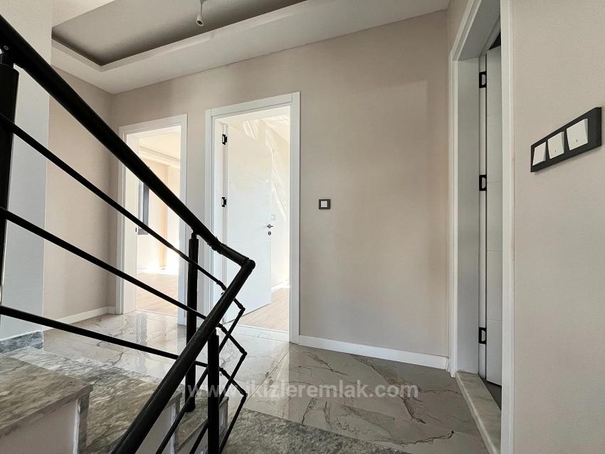 Продается Новая Просторная Отдельно Стоящая Вилла С 3 Спальнями И 1 Ванной Комнатой В Уркмез Доганбей.