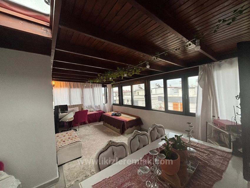 В Сеферихисаре Doğanbey Продается 3+1 Бесплатный Двуэтажный Дом С Садом Для Летнего Отдыха