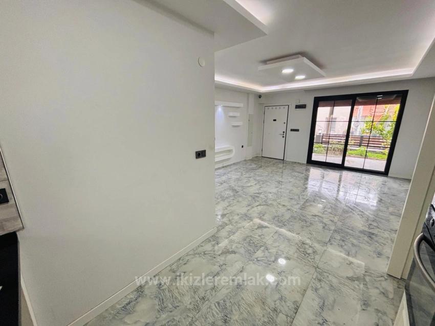 Дуплекс 3+1 На Продажу В Центре Сеферихисар Доганбей