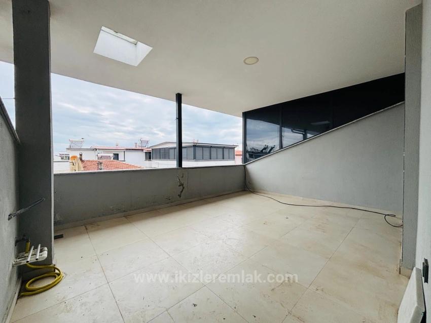 Дуплекс 3+1 На Продажу В Центре Сеферихисар Доганбей