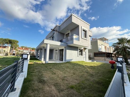 Двухуровневая Вилла 3+1 С Новым Садом На Продажу В Сеферихисар Доганбей