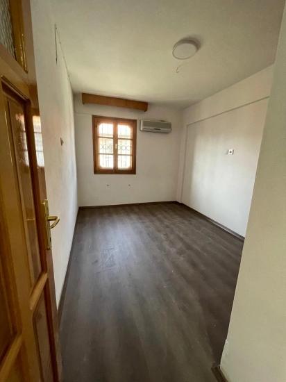 Продается Двухуровневая Вилла 3+1 С Садом В Сеферихисаре Уркмез, С Видом На Море.