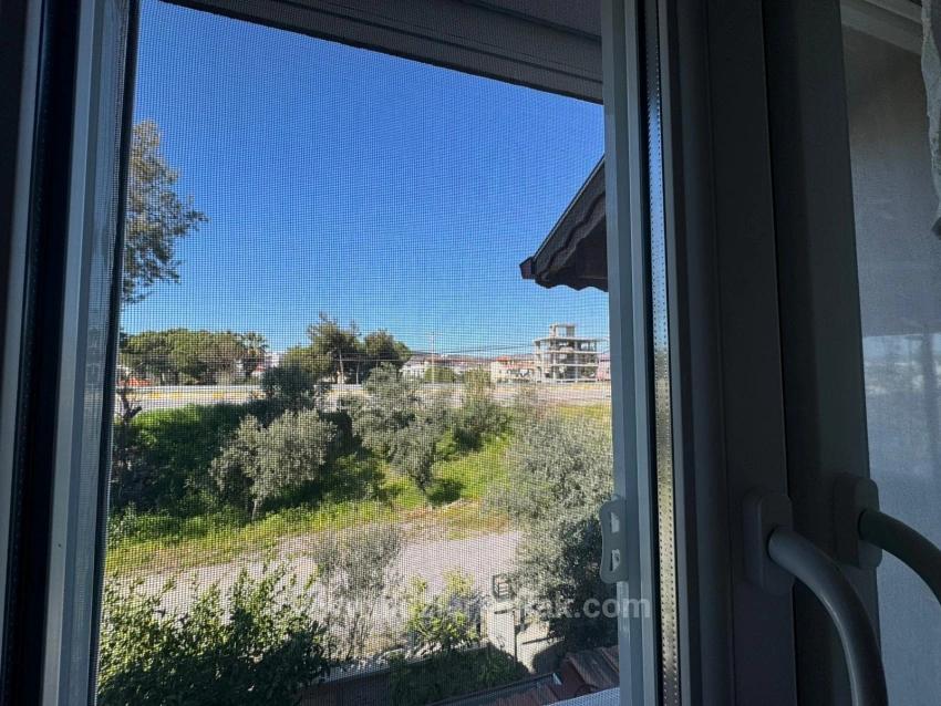 Seferihisar’cumhuriyet Mahallesi, Meltem Tur Sitesi Deniz Tarafında Satılık 4+1 Villa