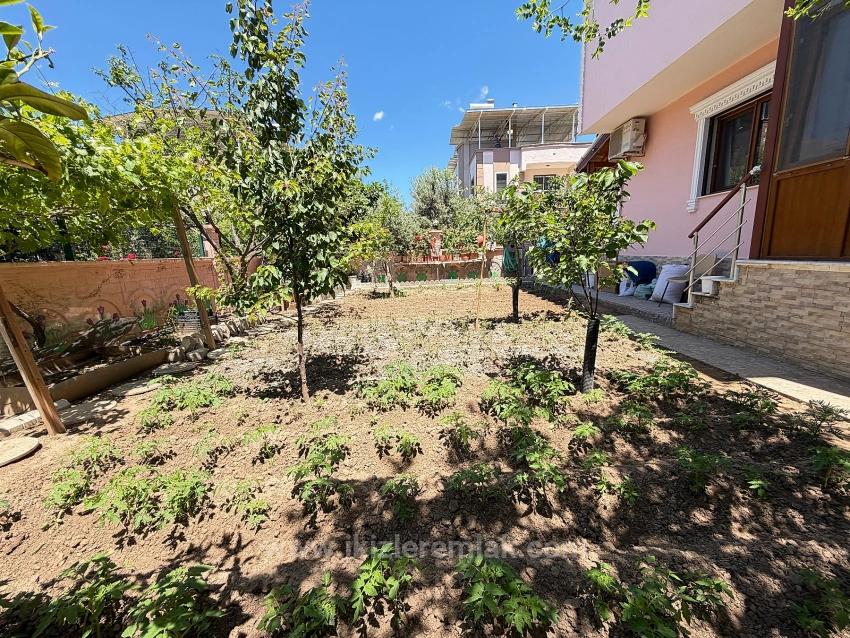 Seferihisar Doğanbey'de Satılık 4+1 Tek Müstakil Bahceli Villa