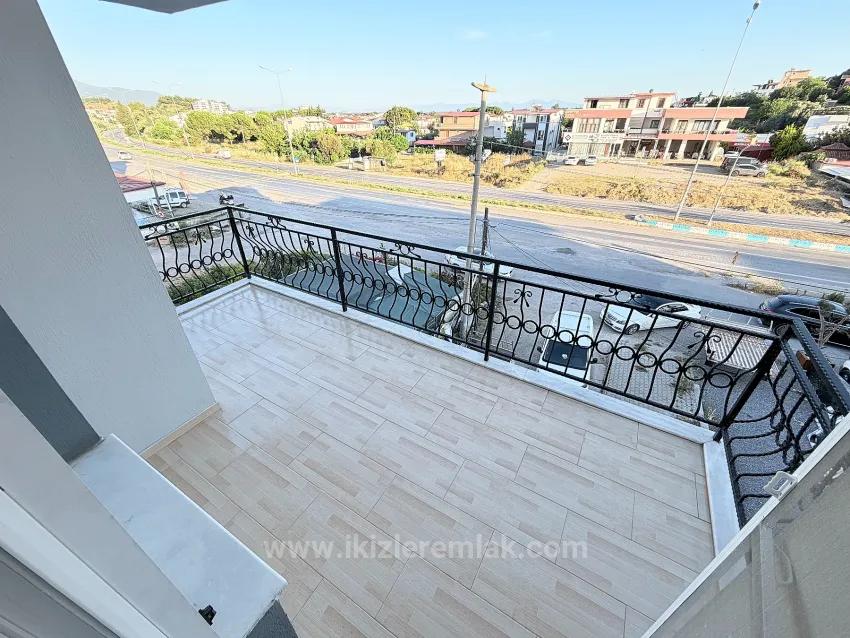 Ürkmez'de Denize 400 M, Ayrı Mutfak Geniş 2+1 Full Eşyalı Daire