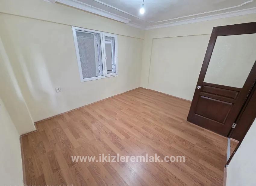 Satılık - Müstakil Bahçeli Daire - Gümüldür'de - Denize 200 Mt