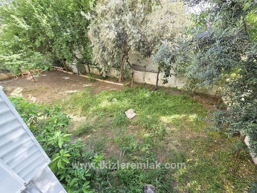 Satılık - Müstakil Bahçeli Daire - Gümüldür'de - Denize 200 Mt