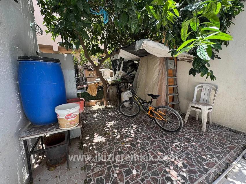 Doğanbey'de Satılık Ara Kat 2+1 Deniz Tarafında 70 Metre² Daire