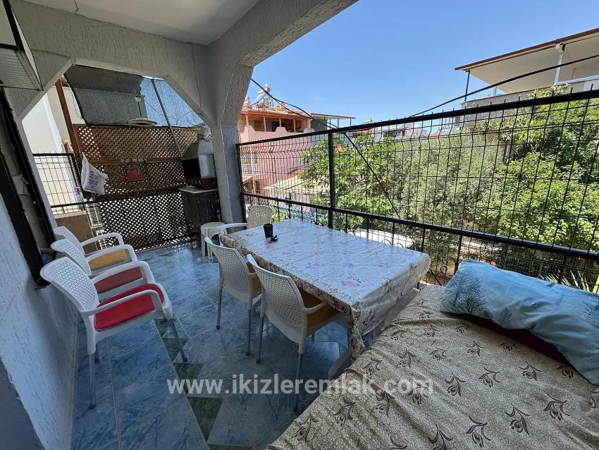 Doğanbey'de Satılık Ara Kat 2+1 Deniz Tarafında 70 Metre² Daire