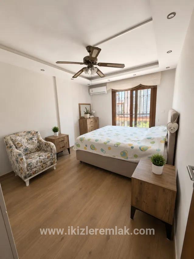 Gümüldür'de Denize 100m Full Eşyalı Geniş Bahçeli Villa