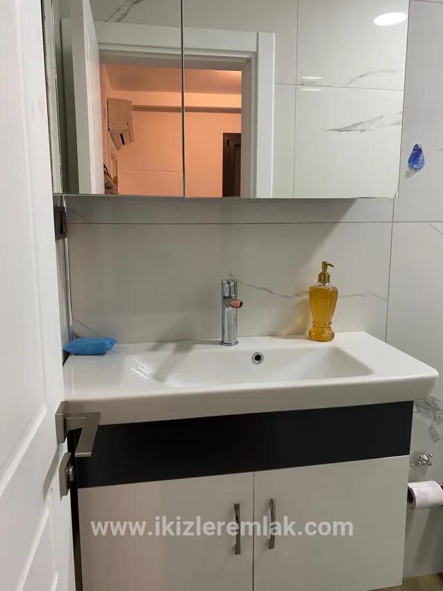Seferihisar Doğanbey deniz tarafında site İçerisinde havuzlu tek müstakil villa