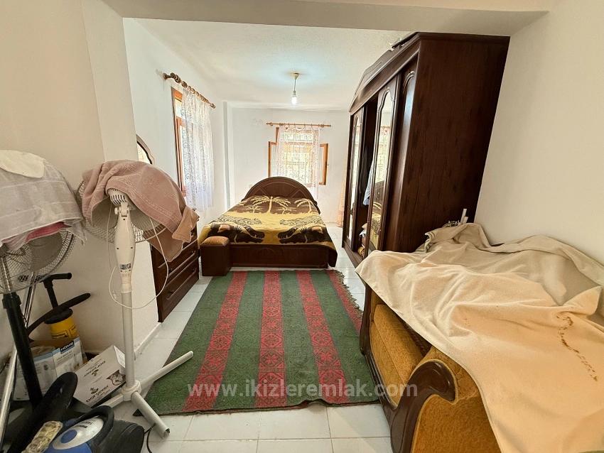 Ürkmez'de Denize 250 M, Uygun Fiyat Satılık 3+1 Bahçeli Daire