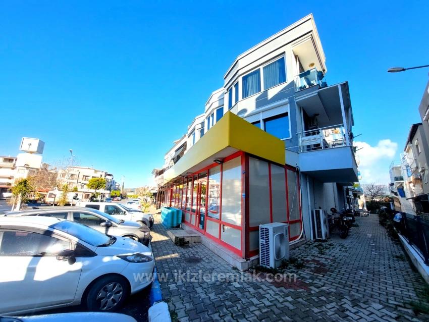 Seferihisar Ürkmez Merkez’de Satılık2+1 Ara Kat Daire
