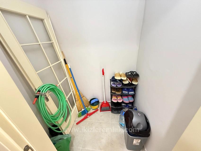 Gümüldür Merkezde Satılık 3 + 1 Deniz Ve Doğa Manzarali Yeni Daire