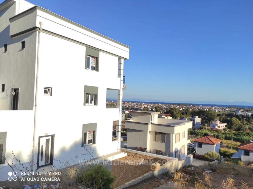 Doğanbey'de Full Deniz Manzaralı Doğa İçin'de Satılık 4+2 Müstakil Yazlık