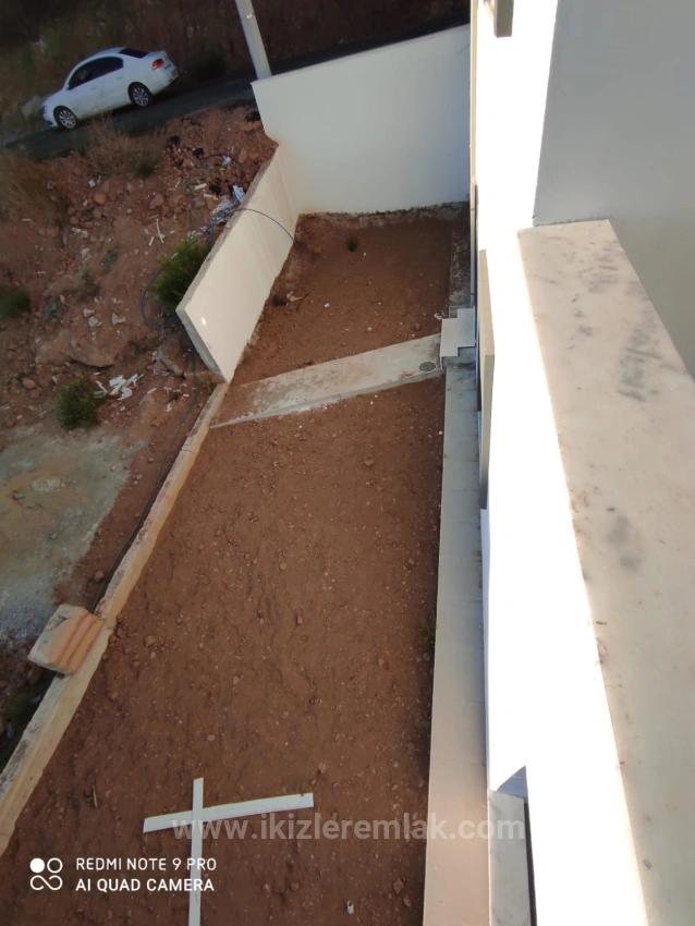 Doğanbey'de Full Deniz Manzaralı Doğa İçin'de Satılık 4+2 Müstakil Yazlık