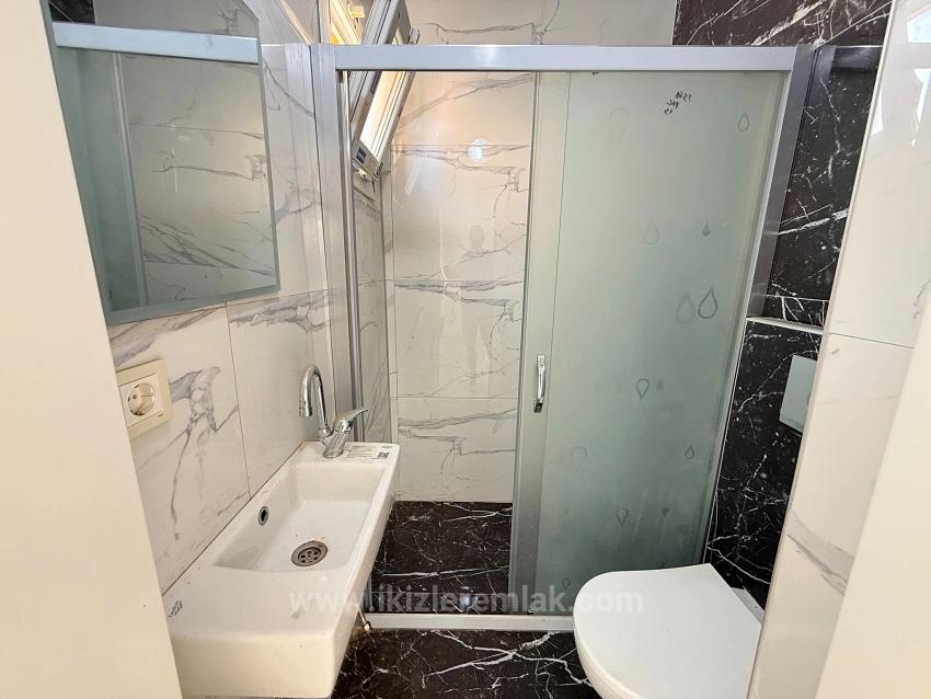 Seferihisar Doğanbey’de Satılık 3 + 1 Sıfır Geniş Bahçeli Villa Yazlık