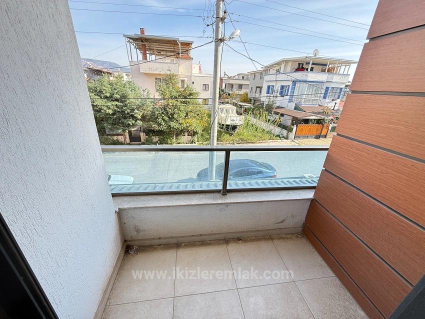 Seferihisar Doğanbey’de Satılık Sıfır 3+1 Dubleks Villa Yazlık