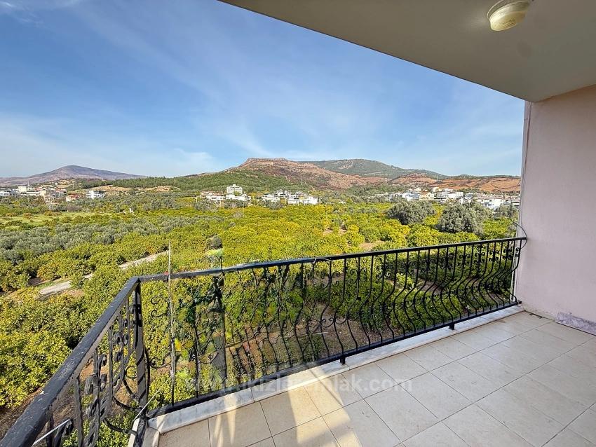 Seferihisar Ürkmez Merkez’de Satılık 2 + 1 80M2 Masrafsız Daire