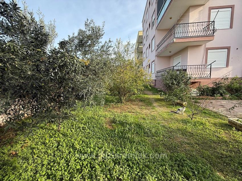 Seferihisar Ürkmez Merkez’de Satılık 2 + 1 80M2 Masrafsız Daire