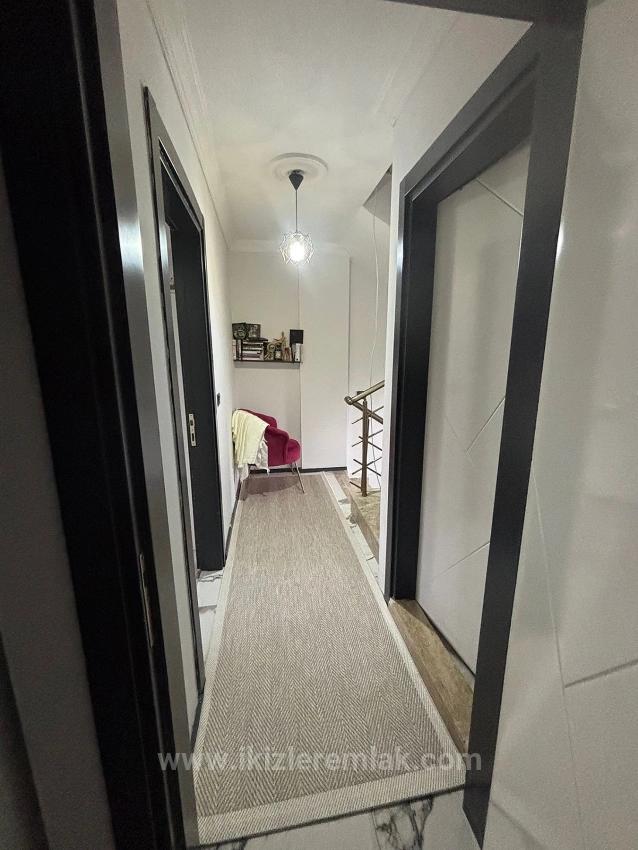 Seferihisar Doğanbey’de Satılık Bahçeli 3 + 1 Masrafsız Dubleks Yazlık