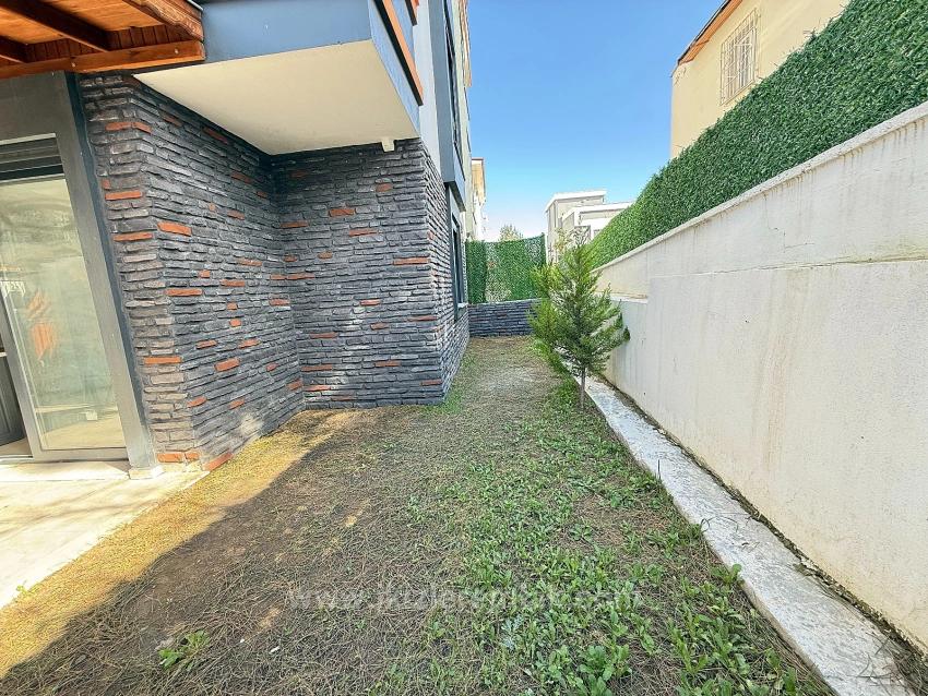 Seferıhısar Doğanbey'de Satılık Sıfır Genıs Müstakil 4+1 Villa