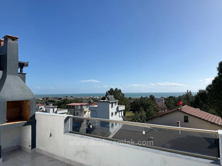 Seferıhısar Doğanbey'de Satılık Sıfır Genıs Müstakil 4+1 Villa