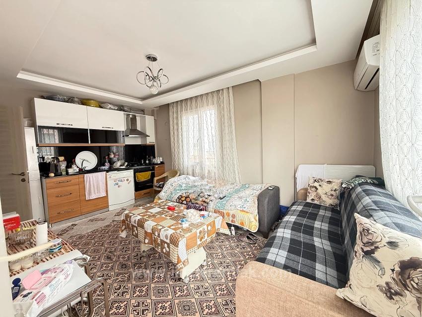 Seferihisar Ürkmez Merkez’de Satılık Ara Kat 2 + 1 Daire