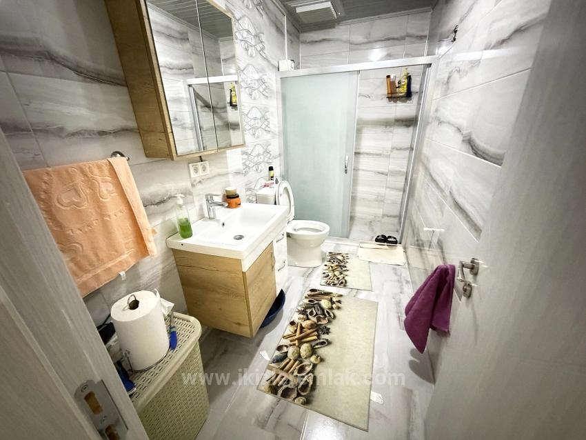 Seferihisar Ürkmez De Uygun Fıyata Satılık Geniş 3+1 Vılla Yazlık