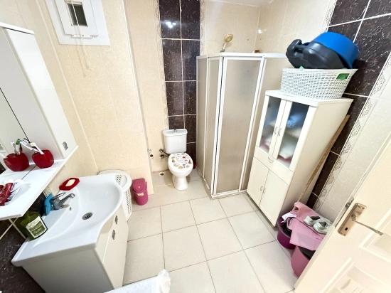 Seferihisar Ürkmez Merkezde Satılık Ara Kat Ferah 2+1 Daire