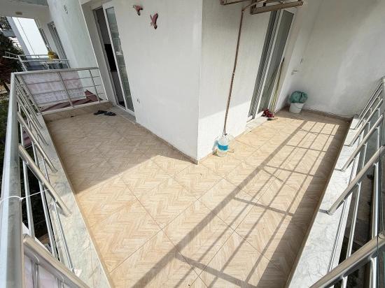 Seferihisar Ürkmez Merkezde Satılık Ara Kat Ferah 2+1 Daire