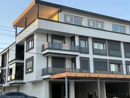 Seferihisar Ürkmez'de Sıfır 4+1 Dubleks Asansörlü Otoparklı Denize 400 m