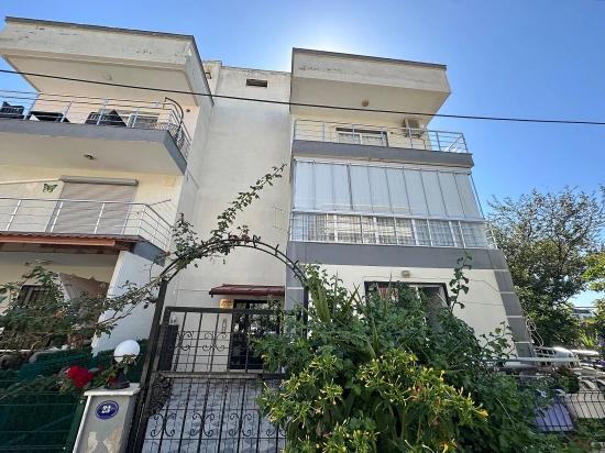 Seferihisar Ürkmez Merkezde Denıze Yakın Satılık 2+1 Daıre