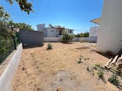 Seferihisar Doganbey'de Satılık 390 M2 Bahçe İçinde Tek Müstakil 3+1 Ebeveynli Villa