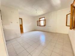 Seferihisar Ürkmez'de Deniz Tarafında Satılık 1+1. 85 M2 Daire